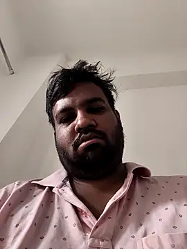 Snapshot of vinay_smalldick chatting on June 19, 2:17 am vinay smalldick online show from June 19, 2:17 am