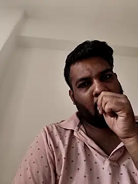 vinay smalldick online show from April 23, 2:51 am