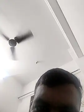 vinay smalldick online show from April 7, 1:46 pm