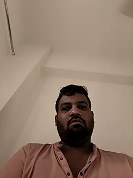 vinay smalldick online show from April 22, 1:23 am