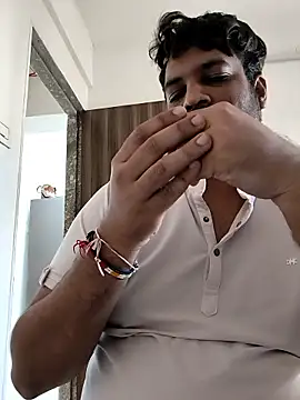 vinay smalldick online show from January 18, 11:46 am