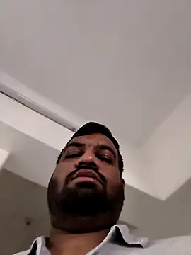 vinay smalldick online show from December 15, 2:50 am