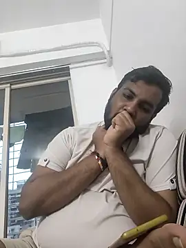 vinay smalldick online show from April 3, 1:28 pm