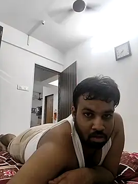 Snapshot of vinay_smalldick chatting on June 18, 2:11 pm vinay smalldick online show from June 18, 2:11 pm