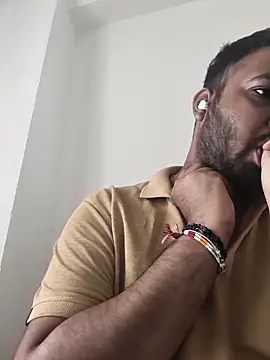 vinay smalldick online show from February 25, 3:29 am