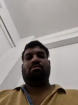 Snapshot of vinay_smalldick chatting on July 17, 3:59 am vinay smalldick online show from July 17, 3:59 am