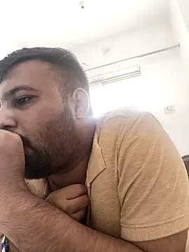 vinay smalldick online show from May 15, 4:43 am