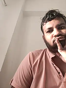 vinay smalldick online show from May 19, 1:43 am