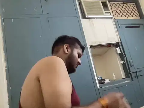 chiikuloveu online show from October 27, 5:41 am