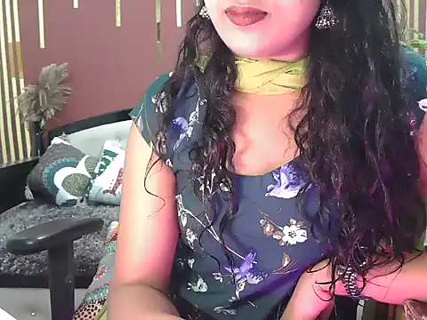 shaalu sharma online show from October 11, 7:42 am