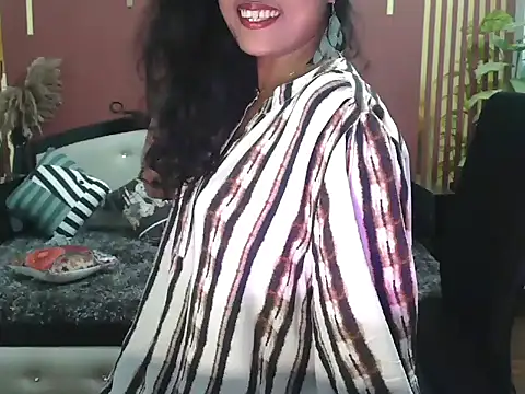 shaalu sharma online show from February 9, 6:17 pm