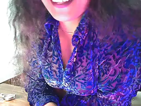 shaalu sharma online show from November 10, 4:28 am