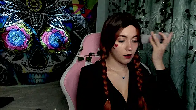 Snapshot of mona_fly chatting on October 19, 3:59 pm mona fly online show from October 19, 3:59 pm
