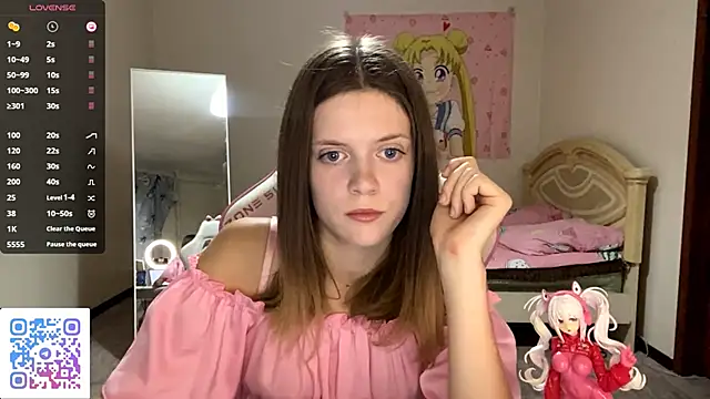 VibeQueenLucy online show from October 2, 2:20 pm