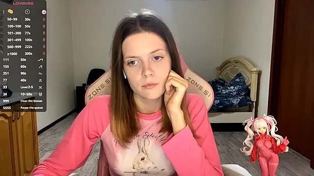 VibeQueenLucy online show from September 22, 3:07 pm