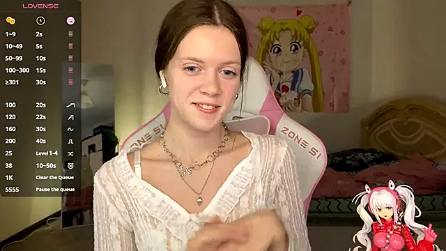 VibeQueenLucy online show from November 4, 12:20 pm