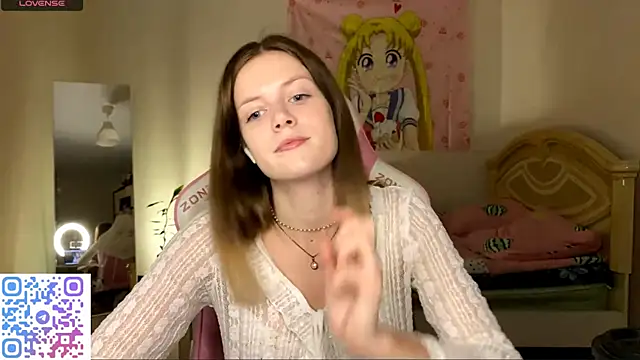 VibeQueenLucy online show from November 9, 3:05 pm