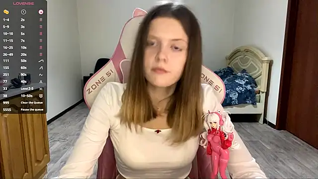 VibeQueenLucy online show from September 21, 3:06 pm