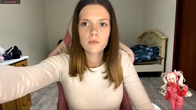 VibeQueenLucy online show from September 24, 3:29 pm