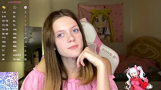 VibeQueenLucy online show from October 18, 2:41 pm