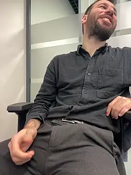 speddy34 online show from December 19, 7:11 am