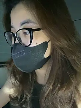 Guea999 online show from April 17, 9:17 pm