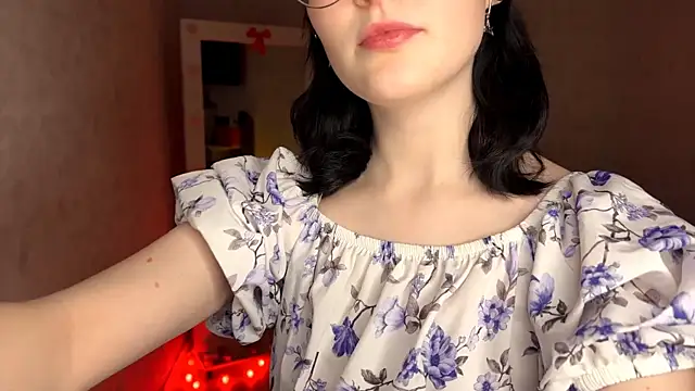 FakeLamb online show from February 15, 9:03 pm