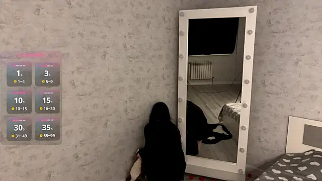 FakeLamb online show from February 2, 9:14 pm