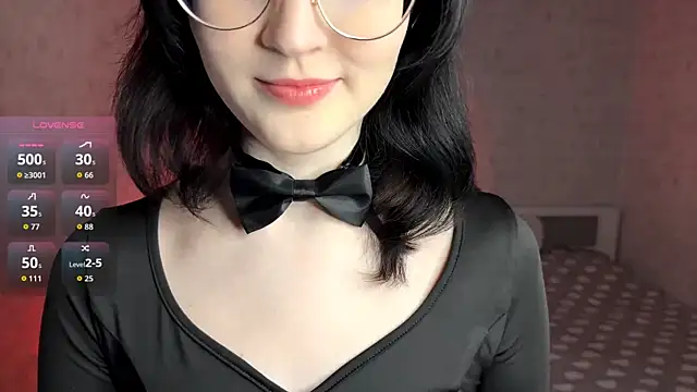 FakeLamb online show from April 29, 8:59 pm