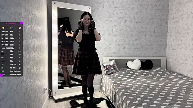 FakeLamb online show from October 19, 9:06 pm