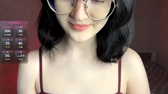 FakeLamb online show from April 14, 9:09 pm