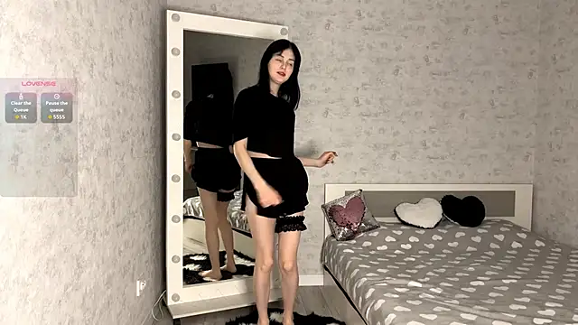 FakeLamb online show from November 8, 9:07 pm