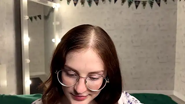 FakeLamb online show from July 25, 10:05 pm
