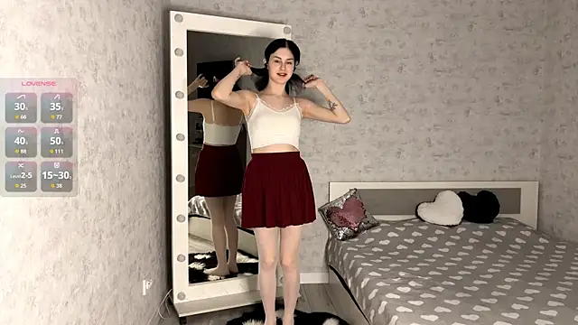 FakeLamb online show from November 10, 9:09 pm