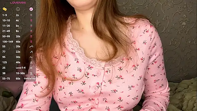 CharlynDini online show from January 12, 6:09 am