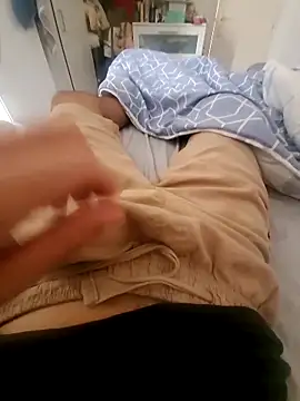 Snapshot of Angelmilf69 chatting on September 14, 1:22 pm Angelmilf69 online show from September 14, 1:22 pm