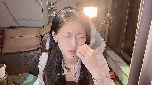 Lixinel-520 online show from December 22, 1:44 pm