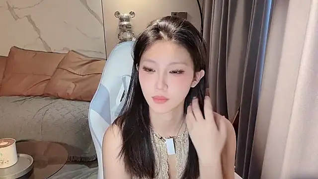 Snapshot of Lixinel-520 chatting on November 4, 2:04 am Lixinel-520 online show from November 4, 2:04 am