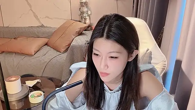 Snapshot of Lixinel-520 chatting on November 21, 2:10 am Lixinel-520 online show from November 21, 2:10 am