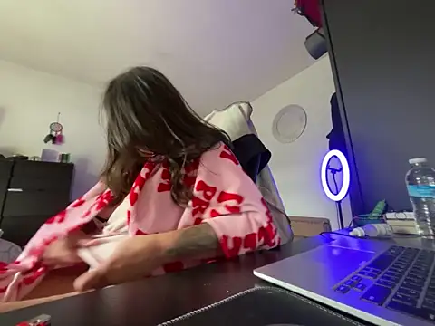 Prill940 online show from April 17, 3:04 pm