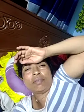 Snapshot of Cute-Rani-1 chatting on April 17, 8:55 pm Cute-Rani-1 online show from April 17, 8:55 pm