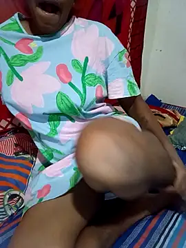 Shani Izu online show from May 9, 2:31 pm