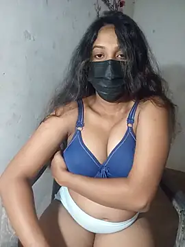 Shani Izu online show from July 23, 3:52 pm