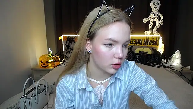 StellaLight online show from October 20, 12:06 pm