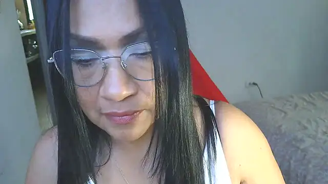 LissafeetHott online show from February 11, 8:52 pm