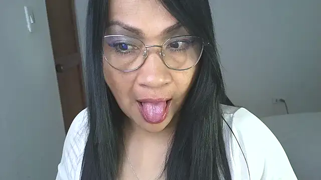 LissafeetHott online show from October 25, 10:32 pm