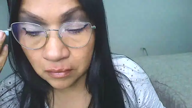 LissafeetHott online show from December 19, 11:07 pm