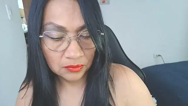 Snapshot of LissafeetHott chatting on September 17, 8:33 pm LissafeetHott online show from September 17, 8:33 pm