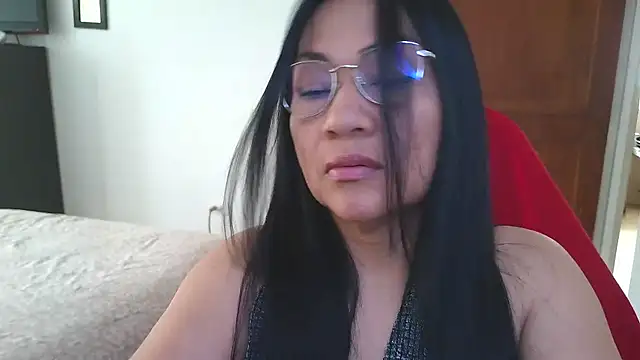 Snapshot of LissafeetHott chatting on June 16, 8:31 pm LissafeetHott online show from June 16, 8:31 pm