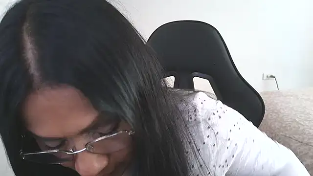 LissafeetHott online show from November 28, 8:09 pm